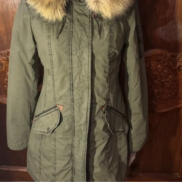 NWT BASS CO Fur Hood Winter Coat - Picture 6 of 14